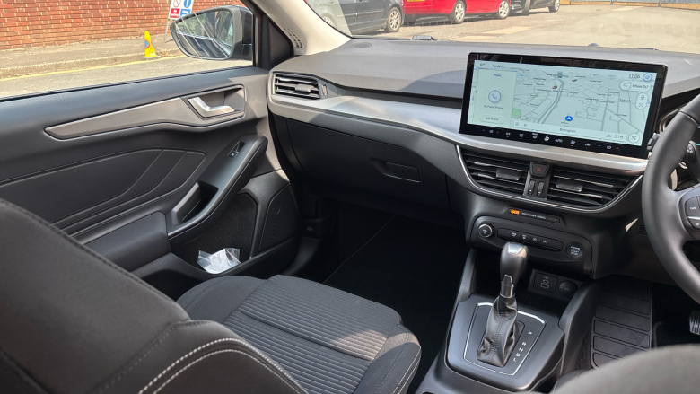 Ford Focus 1.0 EcoBoost Hybrid mHEV 155 Titanium 5dr Auto Petrol Hatchback